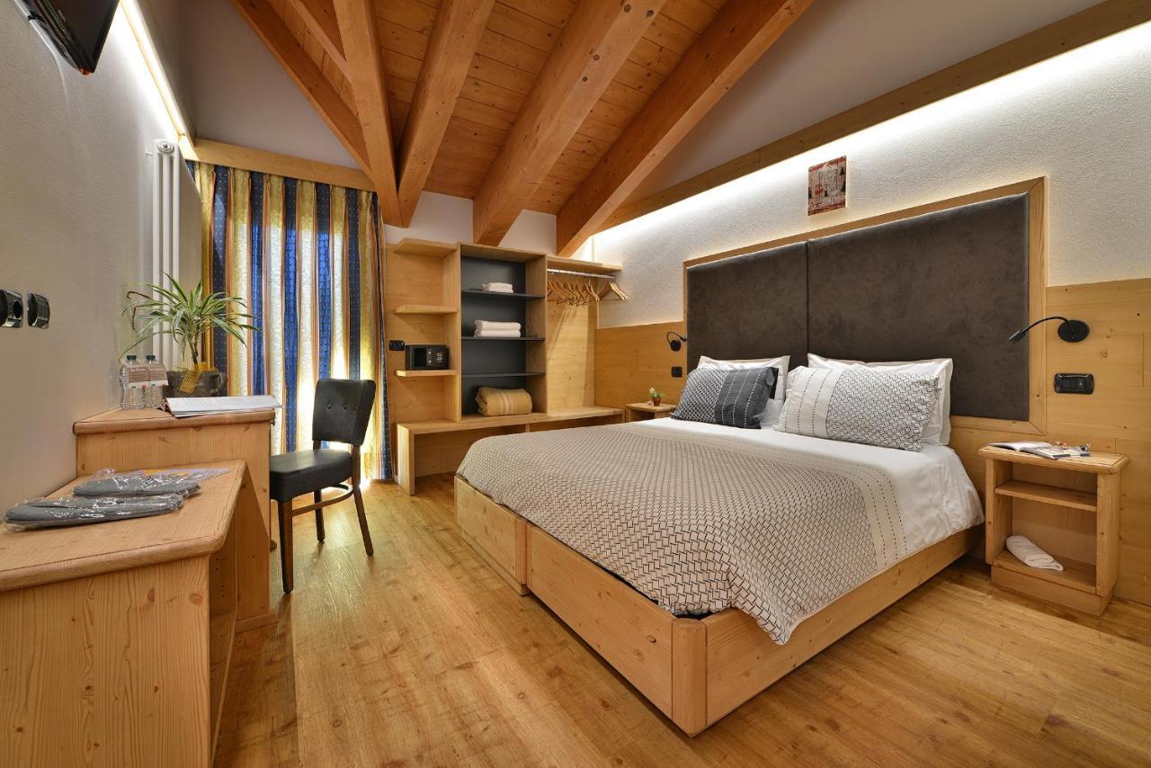 Hotel San Giovanni Livigno Buitenkant foto