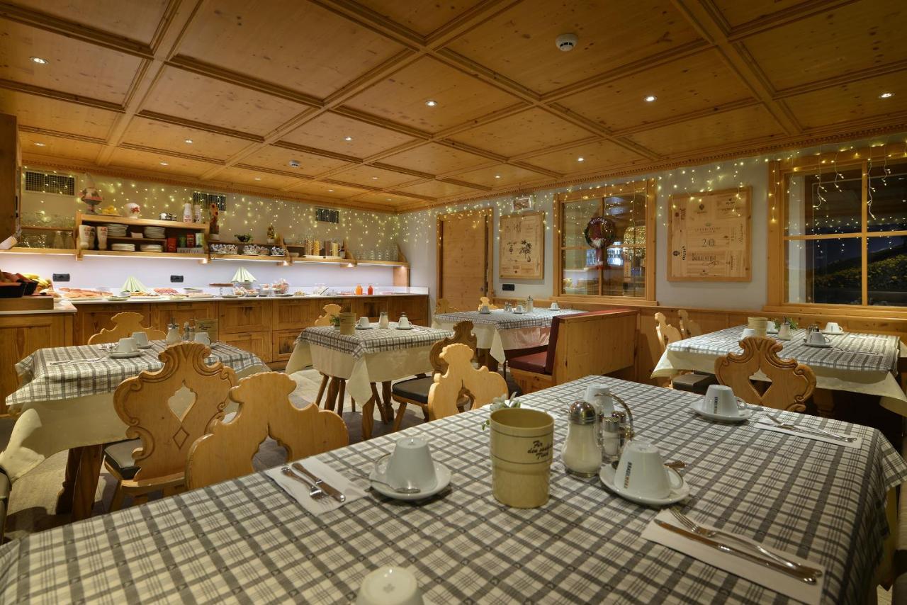 Hotel San Giovanni Livigno Buitenkant foto