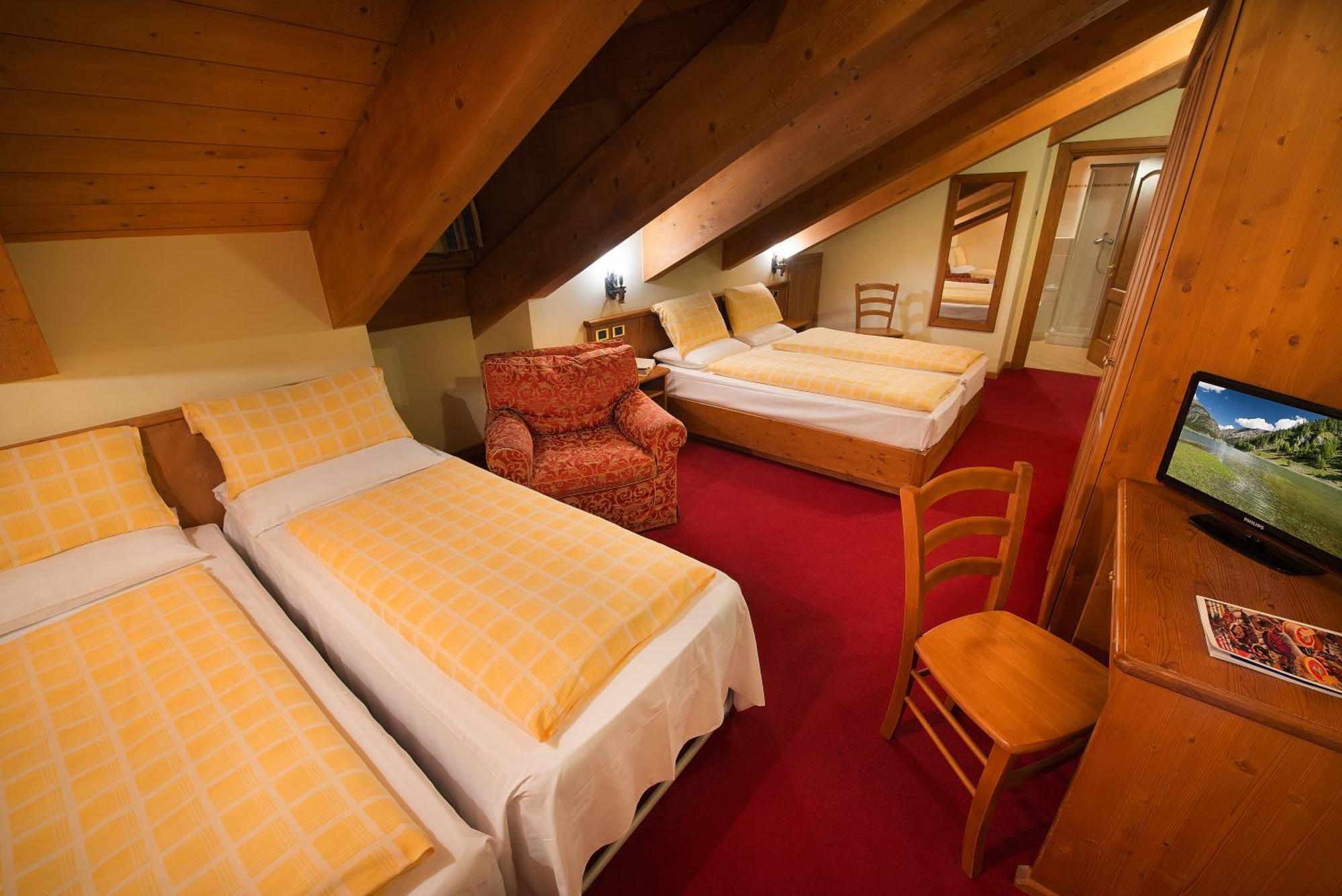 Hotel San Giovanni Livigno Kamer foto